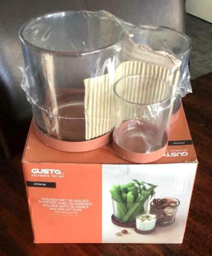 Gusta - veelzijdige houder met glaasjes - Celebrate the day, Huis en Inrichting, Keuken | Servies, Nieuw, Schaal of Schalen, Overige stijlen