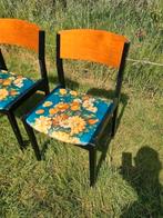 2 hele leuke unieke vintage stoelen met bloemen, Twee, Gebruikt, Vintage, Hout