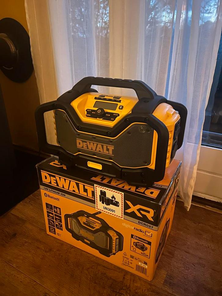 DeWalt Bouwradio DCR027 - Nieuw in doos!, Audio, Tv en Foto, Radio's, Nieuw, Bouwradio, Ophalen of Verzenden