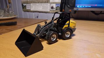 Giant G5000 Verbouwd 1:32 beschikbaar voor biedingen
