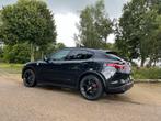 Alfa Romeo Stelvio 2.0 280pk ‘17 Zwart, nette, complete auto, Auto's, Alfa Romeo, Automaat, 1995 cc, 4 cilinders, Zwart