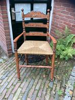 ***  ANTIEKE   MUSEALE  HINDELOOPEN  STOEL  ***, Ophalen of Verzenden, Voor 1920, Zuid-Holland