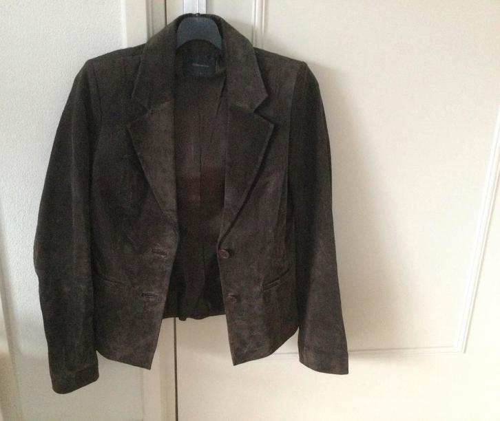 Bruin SUÈDE jasje van VERO MODA mt S in nieuwstaat, Kleding | Dames, Jasjes, Kostuums en Pakken, Zo goed als nieuw, Maat 38/40 (M)