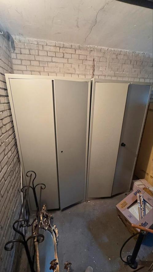 4 gratis kasten, Huis en Inrichting, Kasten | Lockerkasten, Gebruikt, Ophalen