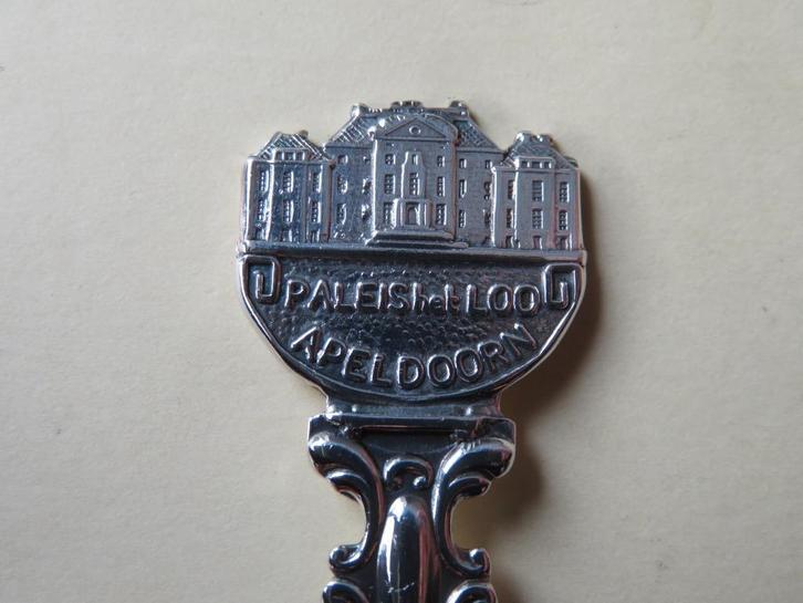 Verzilverd lepeltje Paleis Het Loo Apeldoorn, Antiek en Kunst, Antiek | Bestek, Verzenden