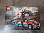 Lego Technic 42106 Stunt Show Truck & Bike, Ophalen of Verzenden, Gebruikt, Complete set, Lego
