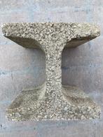 Wie heeft er zo’n steen voor mij?, Ophalen, Zo goed als nieuw, Beton, Klinkers