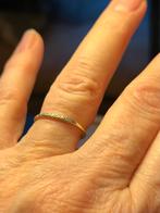 Gouden diamanten ring, maat 17, Gebruikt, Ophalen of Verzenden, 17 tot 18, Met edelsteen