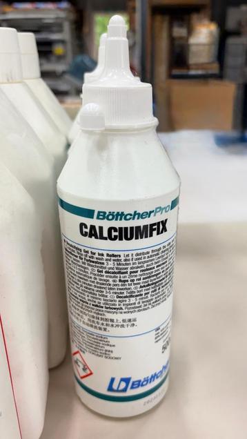 Calciumfix 500 gr. Böttcher 3 flessen + 1 tube beschikbaar voor biedingen