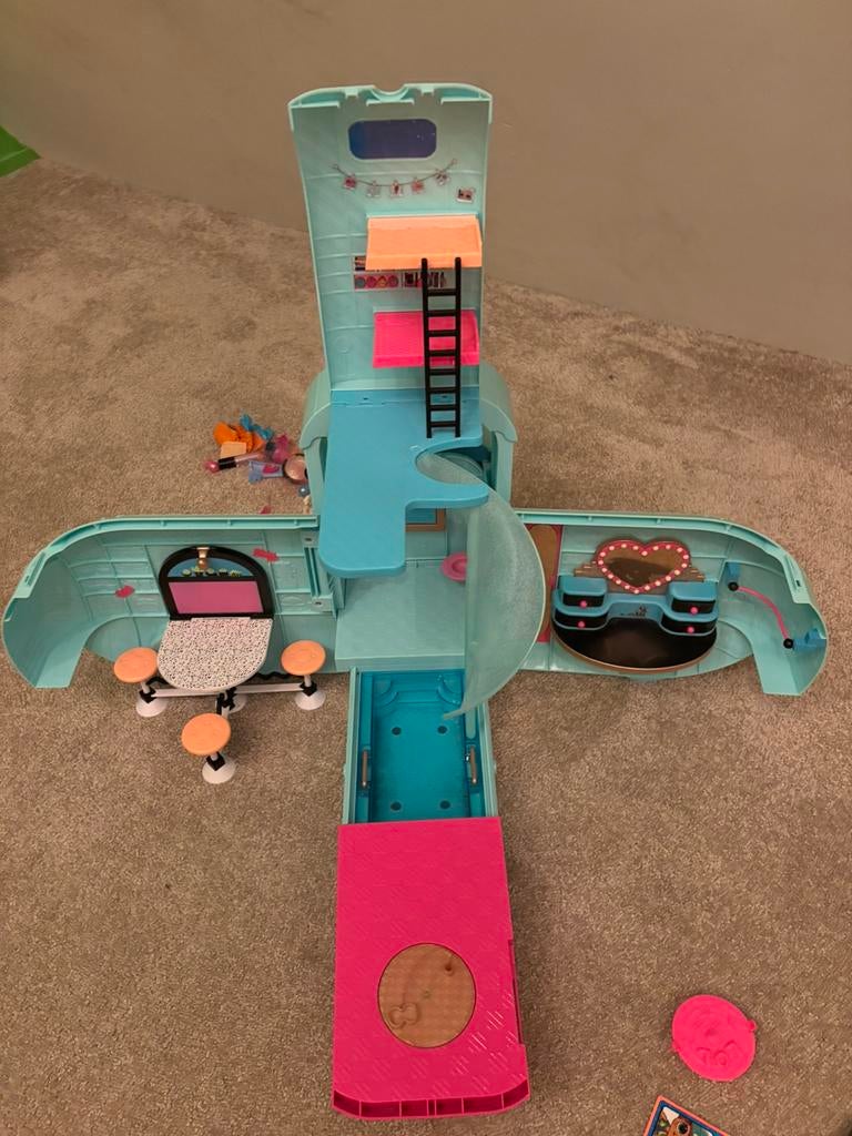 LOL surpise volledig, Kinderen en Baby's, Speelgoed | Vtech, Ophalen of Verzenden, Zo goed als nieuw, 6 jaar of ouder