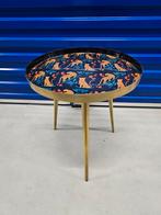 Bijzettafel met dierenprint en gouden pootjes, Huis en Inrichting, Tafels | Bijzettafels, Minder dan 55 cm, Gebruikt, Metaal of Aluminium