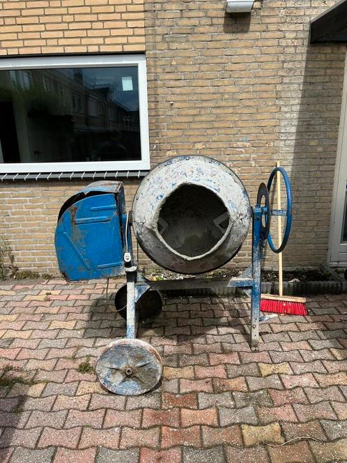 Betonmolen, Doe-het-zelf en Verbouw, Betonmolens, Gebruikt, Ophalen