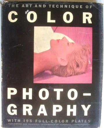 The art and technique of color photography. A treasury of co beschikbaar voor biedingen