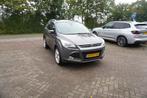 Ford Kuga 1.6 Titanium TREKHAAK STOELVERWARMING CAMERA, Auto's, Ford, Voorwielaandrijving, Euro 5, 15 km/l, Gebruikt