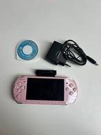 PSP 3000 roze met camera en game, Spelcomputers en Games, Spelcomputers | Sony PSP, Ophalen of Verzenden, Zo goed als nieuw, Roze