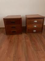 Degelijke zeer oude kastjes, Ophalen, Gebruikt, Eikenhout, 50 tot 100 cm