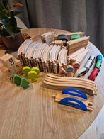 Houten treinbaan, Kinderen en Baby's, Speelgoed | Houten speelgoed, Ophalen of Verzenden, Zo goed als nieuw
