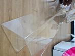 Vitrine van helder plexiglas, Ophalen, Zo goed als nieuw