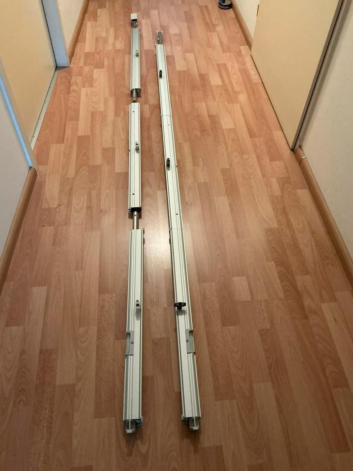 Merk:Thule twee Zijliggers Links en rechts(klemprofielen), Caravans en Kamperen, Camper-accessoires, Zo goed als nieuw, Ophalen of Verzenden