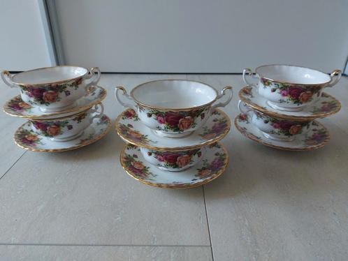 Soepkom en schotel Royal Albert Old Country Roses soepkop, Antiek en Kunst, Antiek | Servies los, Ophalen of Verzenden