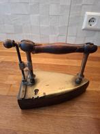 Antiek strijkijzer, Ophalen, Koper