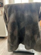 Mooie bontjas, Ophalen of Verzenden, Gedragen, Maat 38/40 (M), Grijs