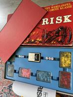Rode RISK strategie spel compleet TIP: Leuk kado!!, Vijf spelers of meer, Ophalen, Zo goed als nieuw