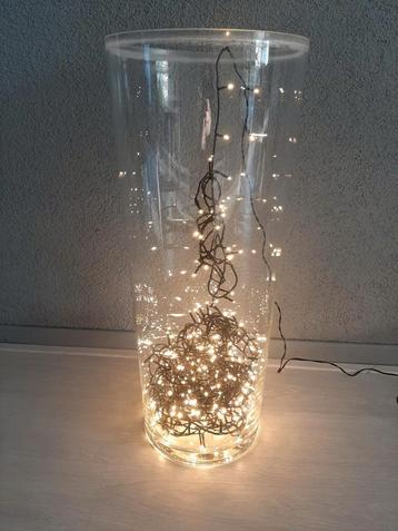 Glazen vaas 65 cm hoog exclusief accessoires beschikbaar voor biedingen