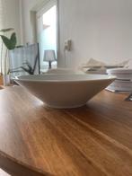 Ikea diepe borden vier wit 22cm, Ophalen, Zo goed als nieuw, Bord(en)