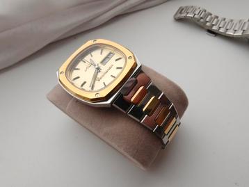 Vintage Mido Commander - ETA 2836 - Day date beschikbaar voor biedingen