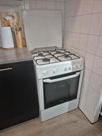 Gasfornuis 4pits met oven, Witgoed en Apparatuur, Fornuizen, Ophalen, Gebruikt, 4 kookzones, Gas