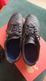 Kipsta Voetbalschoenen Maat 43, Ophalen of Verzenden, Gebruikt, Schoenen
