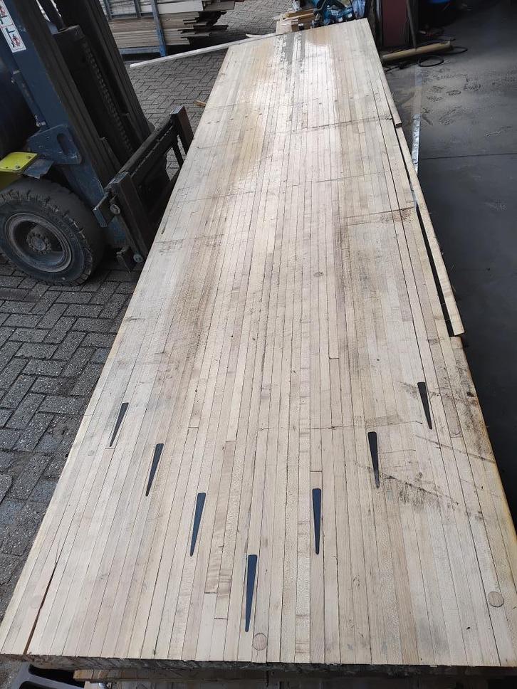 Bowlingbaan hout Esdoornhout 3,5 tot 4,3 mtr, Huis en Inrichting, Tafels | Eettafels, Gebruikt, 100 tot 150 cm, 200 cm of meer