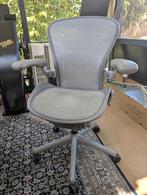 Herman Miller Aeron Classic bureaustoel type B, Ophalen, Gebruikt, Grijs
