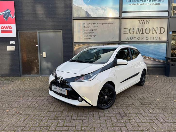 Toyota Aygo 1.0 VVT-i x-play, Auto's, Toyota, Bedrijf, Te koop, Aygo, ABS, Achteruitrijcamera, Airbags, Airconditioning, Bluetooth