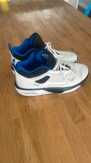 Jordan flight beschikbaar voor biedingen