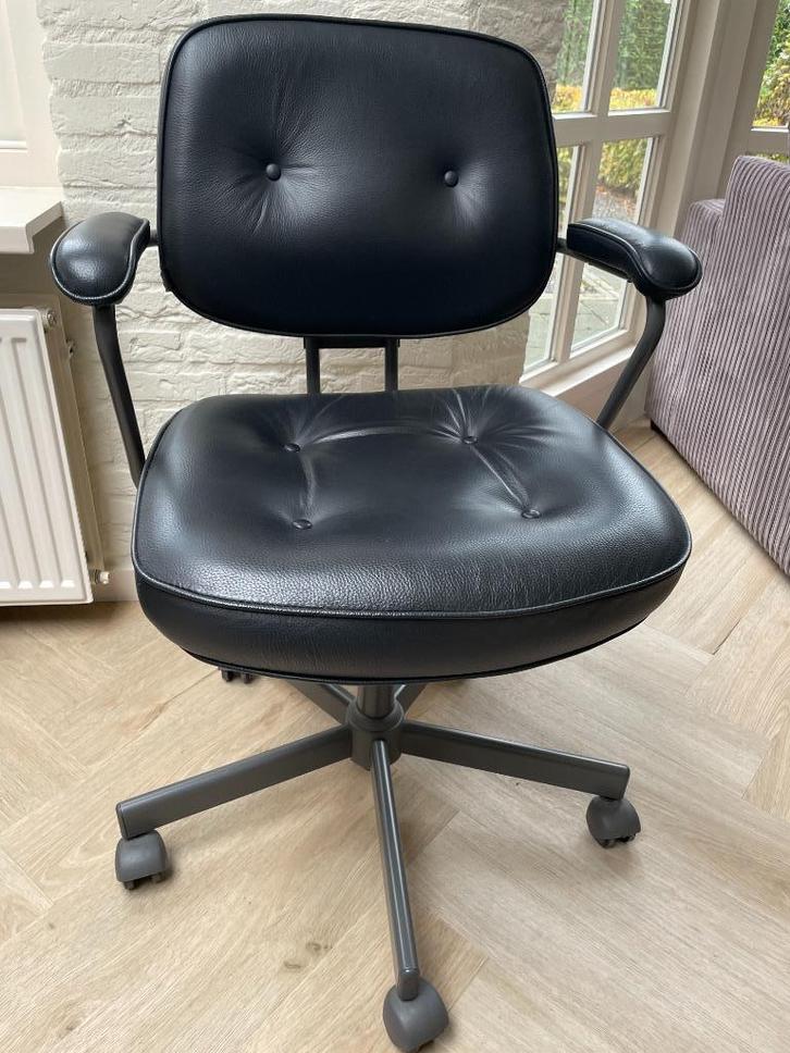 Zeer nette zwarte lederen Bureaustoel ALEFJÄLL, Huis en Inrichting, Bureaustoelen, Zo goed als nieuw, Bureaustoel, Zwart, Ergonomisch