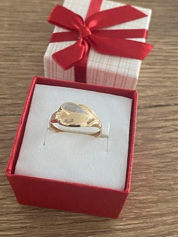 14 karaat (585) gouden ring, Wit en geel goud beschikbaar voor biedingen