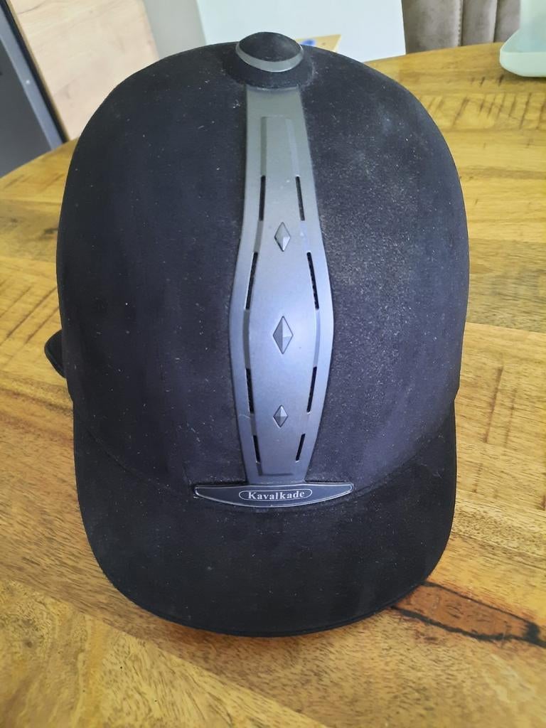 Paardrijdcap maat 59 van het merk Kavelkade, Dieren en Toebehoren, Ophalen of Verzenden