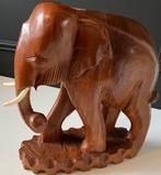 Olifant van hout, Antiek en Kunst, Kunst | Beelden en Houtsnijwerken, Ophalen of Verzenden