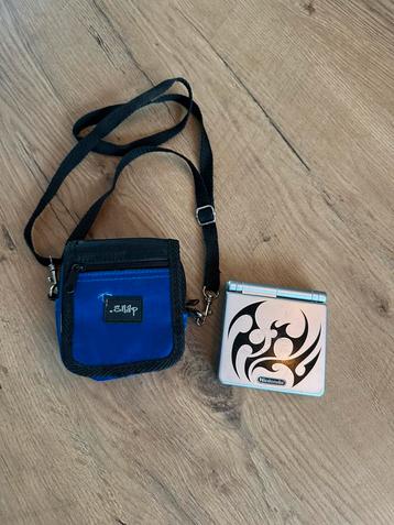 Nintendo GameBoy Advance SP Tribal werkend beschikbaar voor biedingen