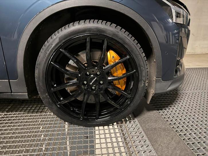 NIEUWE Velgen met winterbanden Polestar 2 ook performance, Auto-onderdelen, Banden en Velgen, Banden en Velgen, Winterbanden, 20 inch