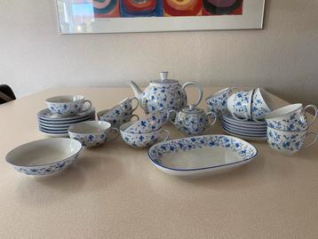 Arzberg servies Blauwe bloem beschikbaar voor biedingen