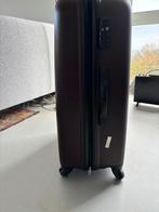 Twee grote koffers, Ophalen, Uitschuifbare handgreep, Gebruikt, Hard kunststof