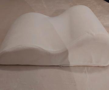 Ergonomisch Beenkussen, met goede revieuws! beschikbaar voor biedingen