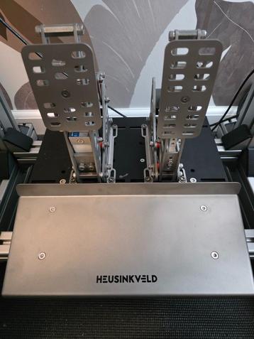 Tip! VRS Pro Pedals Throttle & Brake beschikbaar voor biedingen