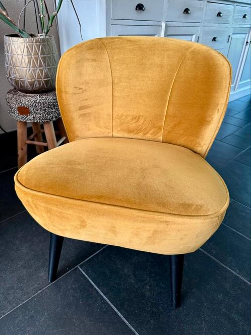 Woood Sara Fauteuil / stoel kleur: okergeel, Huis en Inrichting, Fauteuils, Zo goed als nieuw, Stof, 50 tot 75 cm, Minder dan 75 cm
