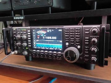 ICOM IC-7700   HF basis set van 2014 [ RUIL OF INRUIL KAN ] beschikbaar voor biedingen
