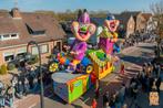 Prijswinnende carnavalswagen thema "kerk"/"motorbende", Hobby en Vrije tijd, Ophalen, Zo goed als nieuw