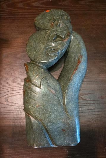 Groot Afrikaans stenen Beeld  beschikbaar voor biedingen